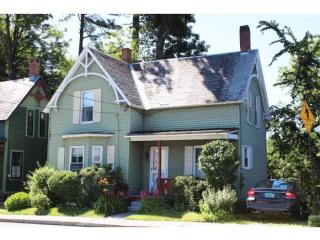 66 Western Ave, Brattleboro, VT 05301-6096