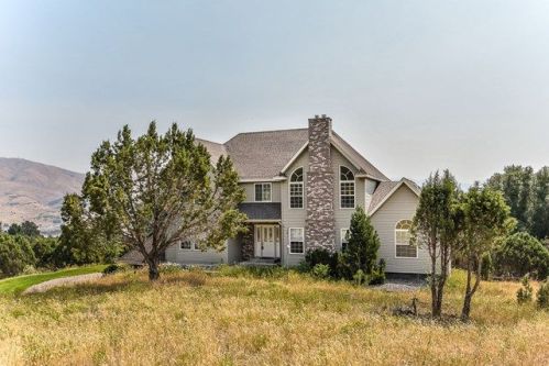 4845 Kim Dr, Pocatello, ID 83204-4919