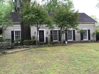7945 Farmington Blvd, Memphis, TN 38138-2942