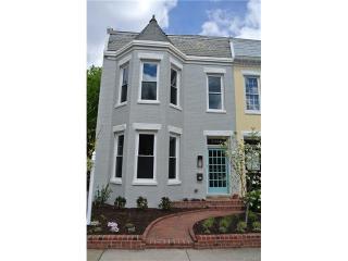 2428 Hanover Ave, Richmond, VA 23220-3406