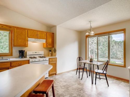 542 Bear Ave, Saint Paul MN  55127-7055 exterior