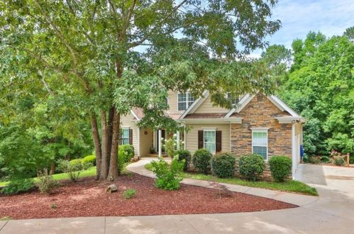303 Sheridan Pl, Holly Springs, GA 30114-9084
