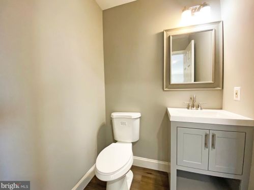 15609 Peach Orchard Rd, Silver Spring MD 20905-4338 exterior