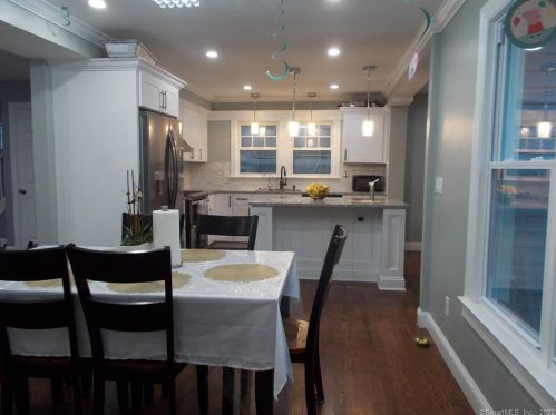 146 Emmett Ave, Derby CT  06418-1232 exterior