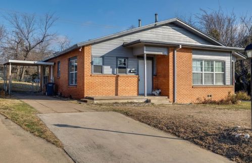 5318 Lovell Ave, Fort Worth TX  76107-5228 exterior