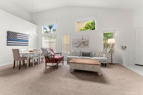 938 Dylan Way, Anaheim CA  92808-1515 exterior