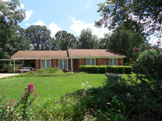 802 Community Ave, Albany, GA 31705-9031