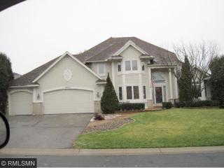 3551 Woodland Trl, Saint Paul, MN 55123-2451