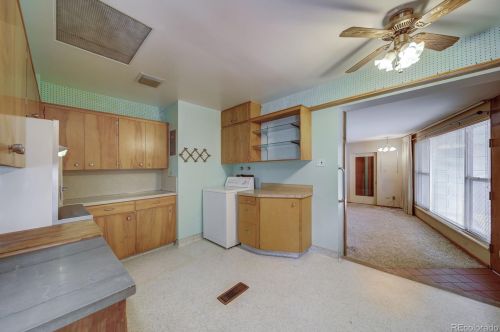 406 Kendall St, Denver CO 80226-1838 exterior