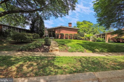 2205 Richland Pl, Silver Spring MD 20910-2331 exterior