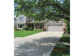 1217 Virginia Ave, Green Oaks, IL 60048-4441