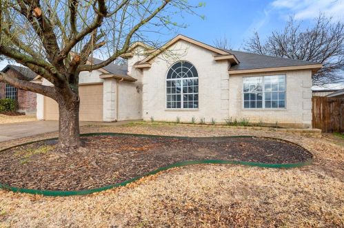 1606 Fern Dr, Midlothian TX  76063-6274 exterior