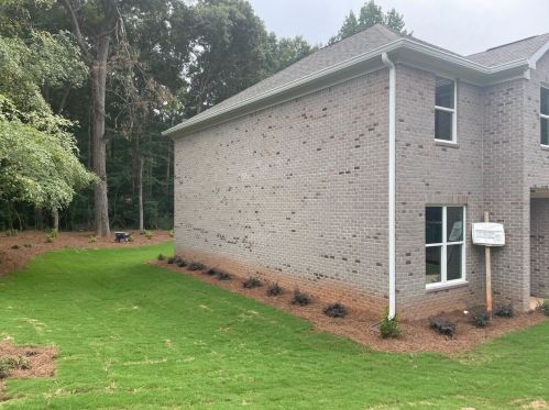 1250 Lambeth Way, Conyers GA  30013-1754 exterior