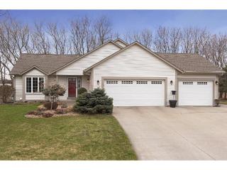 3945 Alvarado Ln, Minneapolis MN  55446-2864 exterior