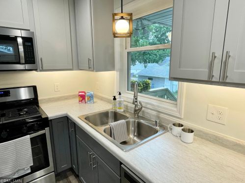 3642 Mckinley St, Minneapolis MN  55418-1513 exterior