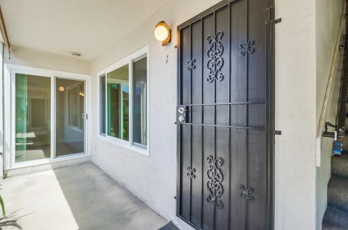 279 Moss St, Chula Vista CA  91911-2130 exterior