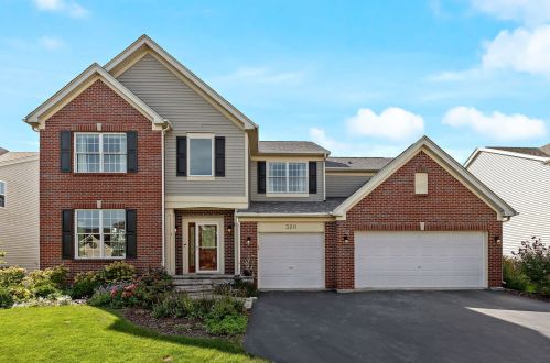 320 Courtland Dr, South Elgin, IL 60177-2193