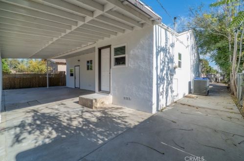 3635 Wallace St, Riverside CA  92509-4639 exterior