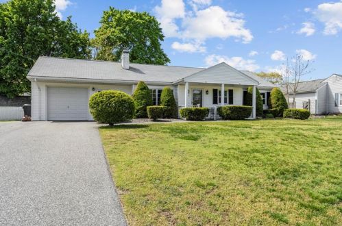 238 Wethersfield Dr, Warwick, RI 02886-7928