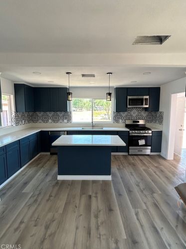 21732 Terrace Ave, Perris CA  92570-8286 exterior