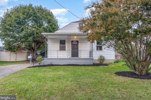 4326 3rd St, Harrisburg, PA 17110-1605