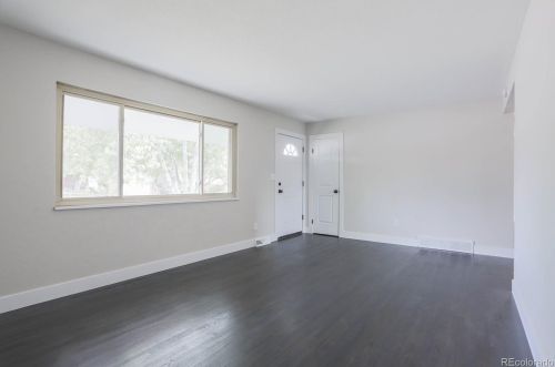 7883 Greenwood Blvd, Denver CO  80221-3770 exterior