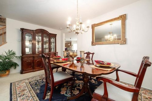 1352 Granite Springs Dr, Chula Vista CA  91915-1540 exterior
