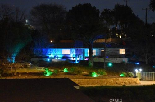 5092 Myrtle Ave, Riverside CA  92506-1423 exterior