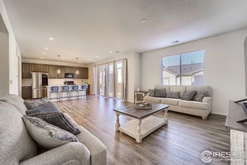 9735 Uravan St, Denver CO  80017 exterior