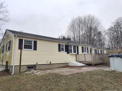 2 Bishop Hill Rd, East Hampton, CT 06424-1205