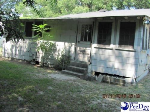 500 Creekview Dr, Hartsville, SC 29550-3306