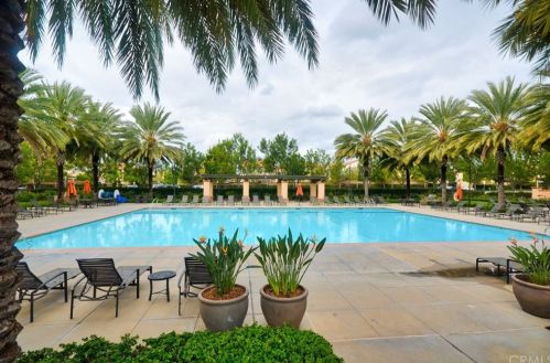 131 Kempton, Irvine CA  92620-2139 exterior