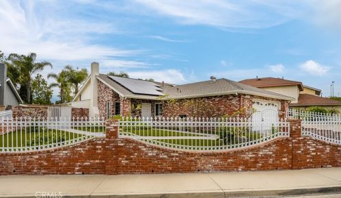 27211 Eastridge Dr, El Toro, CA 92630-5851
