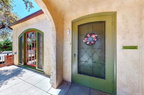 301 Janss St, Anaheim CA  92805-2526 exterior