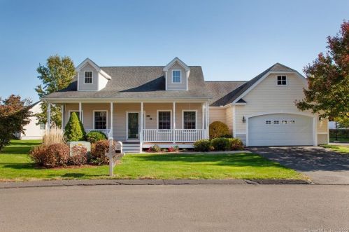 24 Hunt Glen Dr, Granby, CT 06035-2630