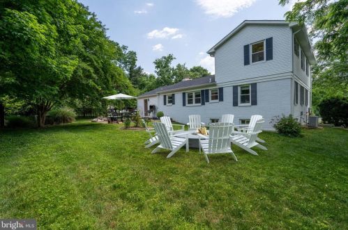 7626 Shreve Rd, Falls Church, VA 22043-3316