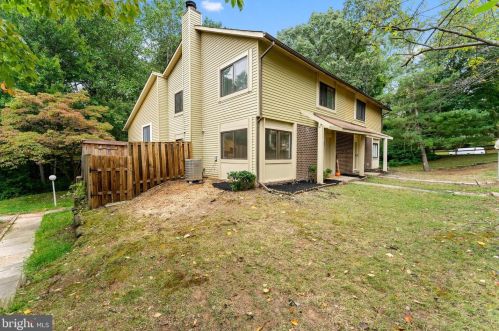 5606 Summer Oak Way, Springfield, VA 22015-2224