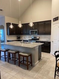 11328 Live Oak Crk Dr, Fort Worth TX  76108 exterior