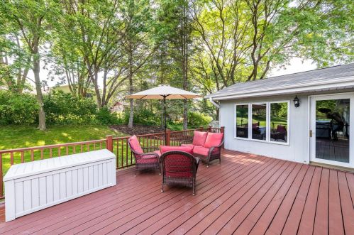 1738 18th Ave, Saint Paul MN  55112-5409 exterior