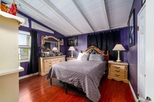 1325 Sandalwood Ave, Anaheim CA  92805-1642 exterior