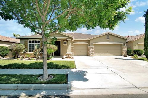 2088 Constantine Ct, Los Banos, CA 93635-6431