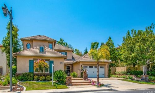 8208 Bailey Way, Anaheim CA  92808-2532 exterior
