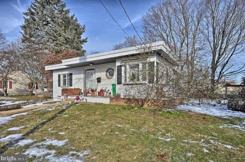 555 Penn St, Carlisle, PA 17013-2237