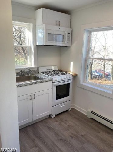 77-79 Morris St, Dover, NJ 07801