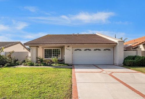 3572 Carmel Ave, Irvine CA  exterior