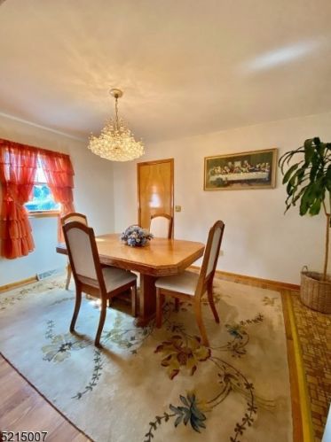 73 Lawrence Dr, Hackettstown NJ  07840-2525 exterior