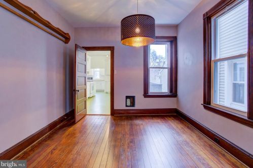 827 Walnut St, Lancaster PA  17602-2436 exterior