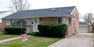 8532 Oleander Ave, Niles IL  60714-2549 exterior
