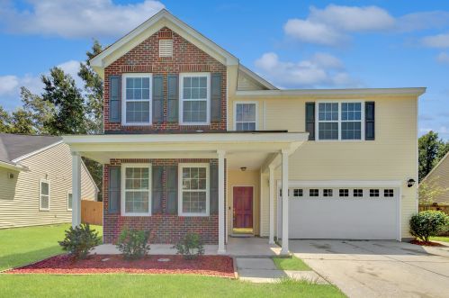 9670 Godwin St, Ladson, SC 29456-6729