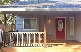 4849 Knapp St, Portland OR  97206-8337 exterior